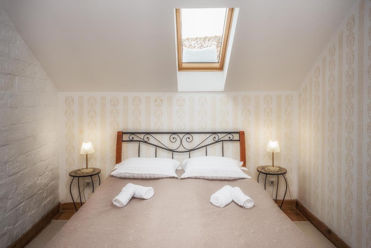 Inn Tri Mudraca